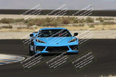 media/May-25-2025-Lotus Club Golden Gate (Sun) [[681474f0a2]]/Advanced Group/Turn 3/